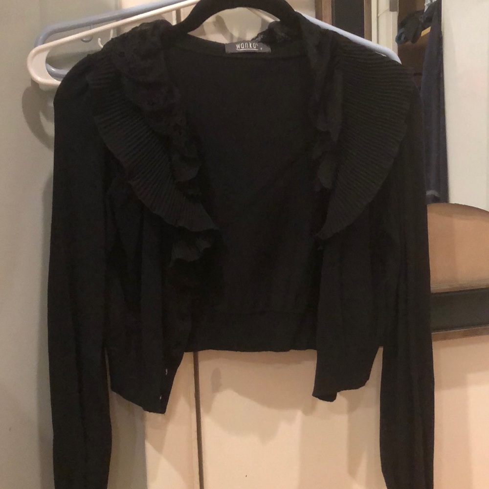 black cropped cardigan
